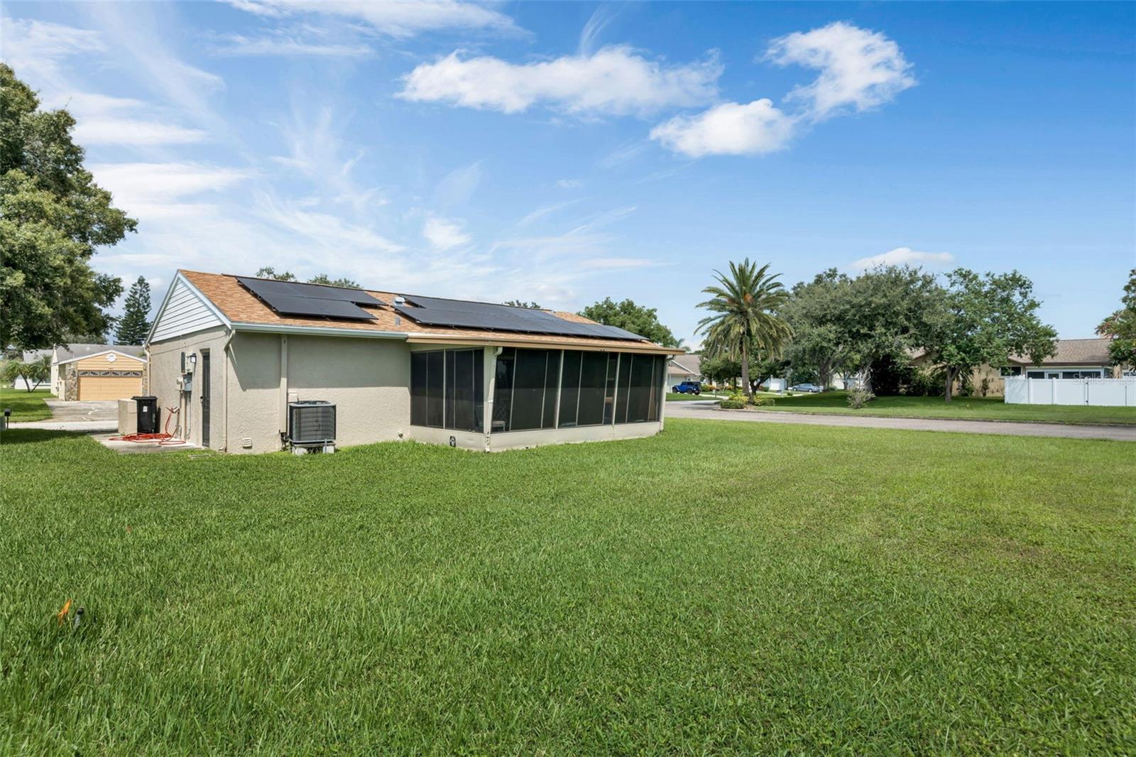 3900 105TH AVE N, CLEARWATER, FL — photo 15