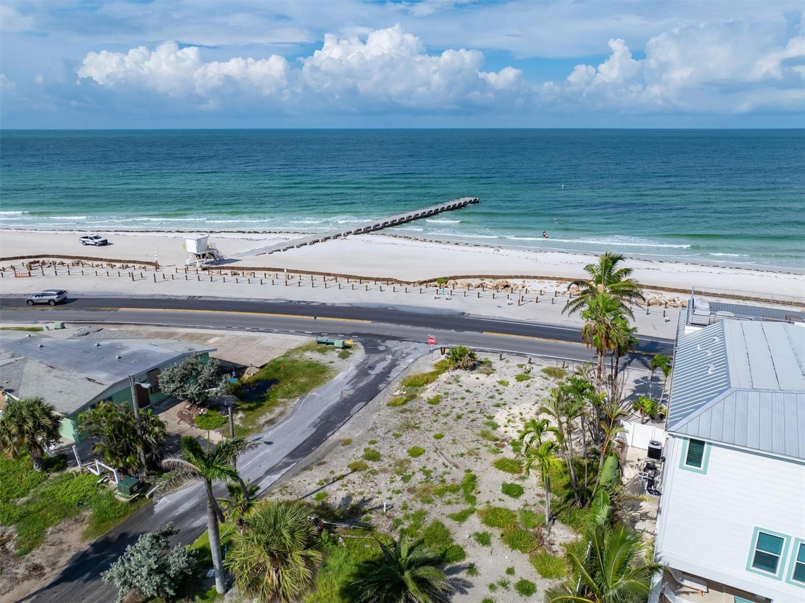 1207 GULF DR S, BRADENTON BEACH, FL — photo 4