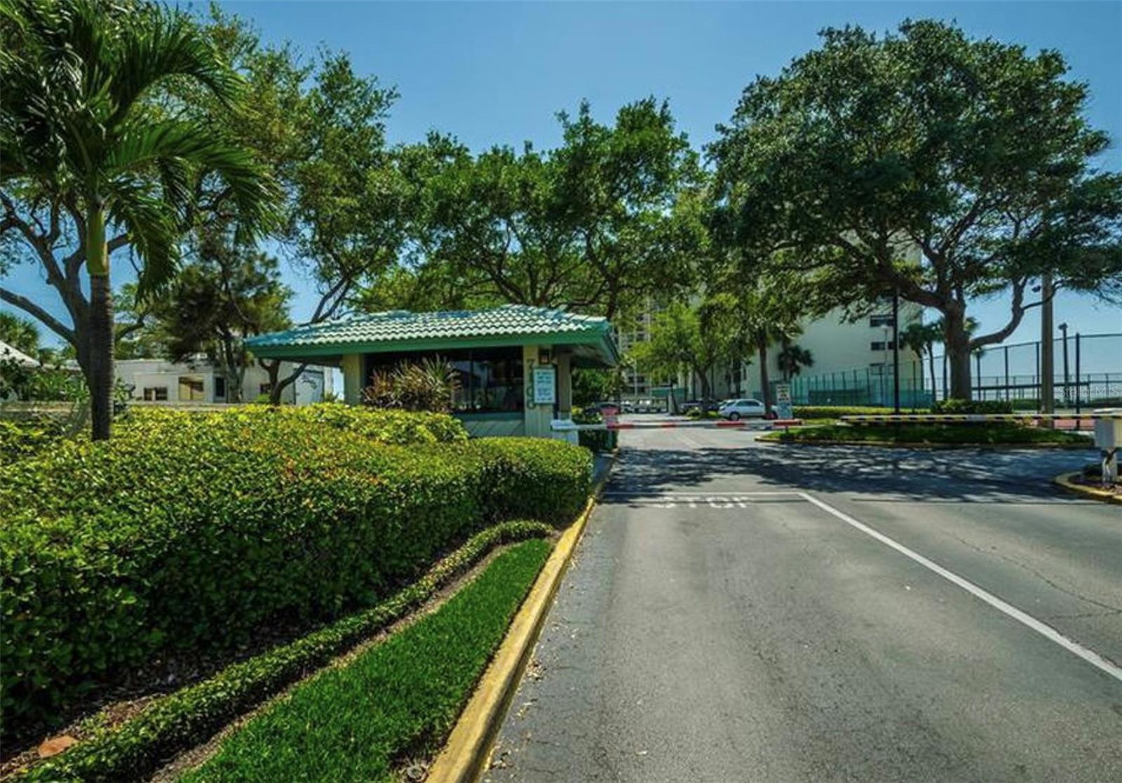 7100 SUNSET WAY #PH5, ST PETE BEACH, FL — photo 31