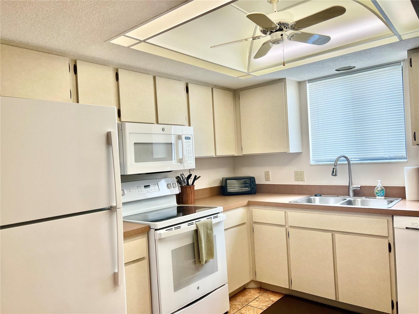 801 ISLAMORADA BLVD #26C, PUNTA GORDA, FL — photo 15