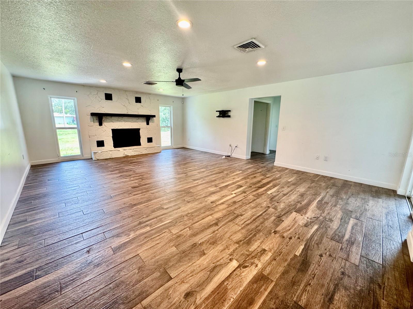 5812 N DORMANY RD, PLANT CITY, FL — photo 13