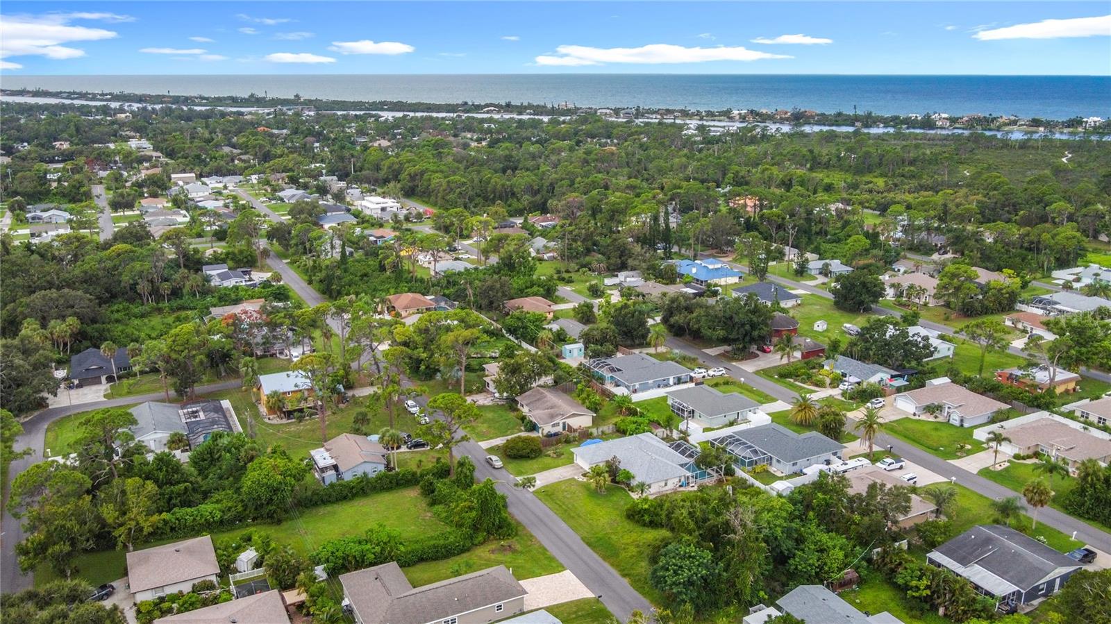 5964 DIANA RD, VENICE, FL — photo 2