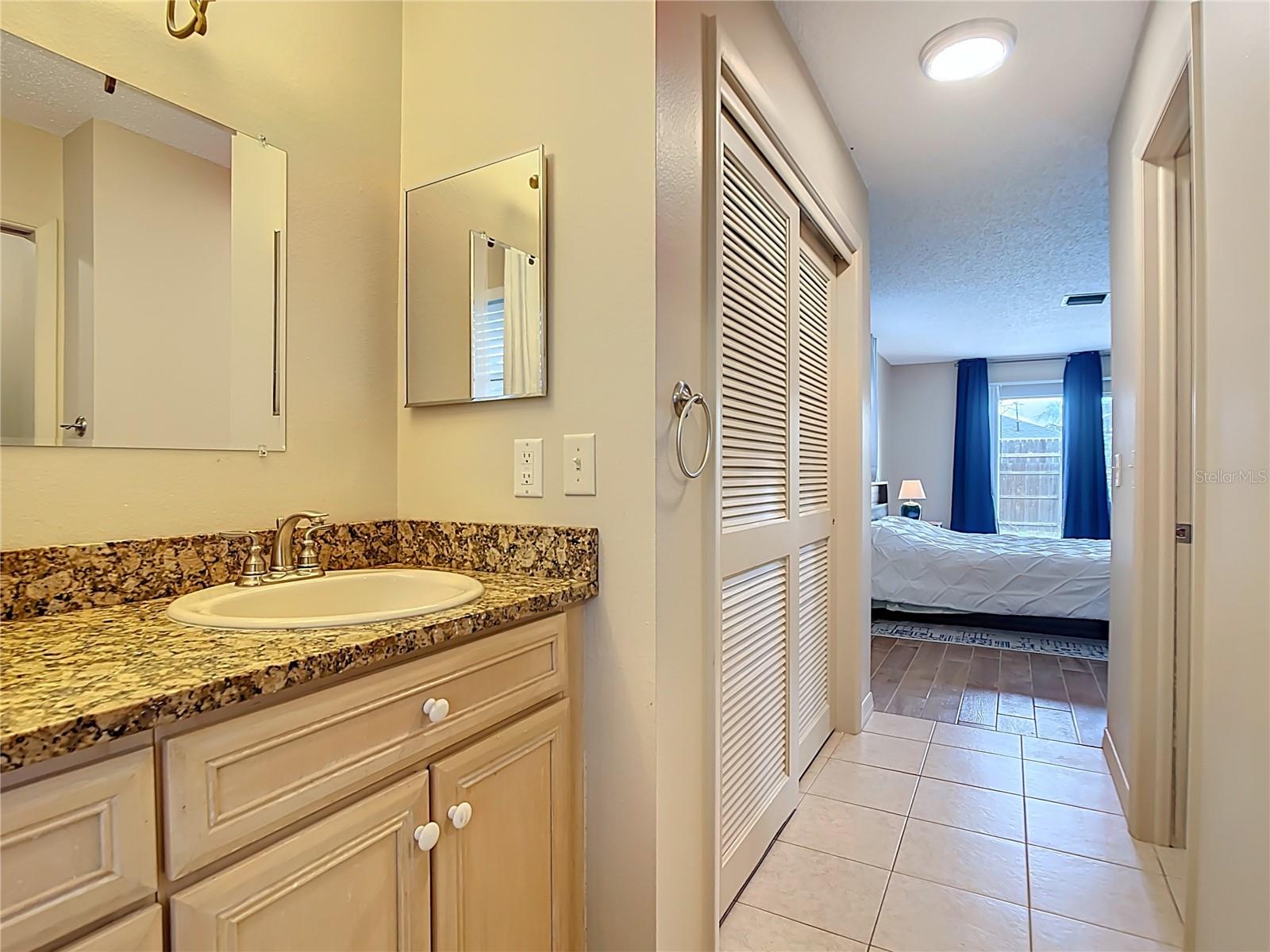 5964 DIANA RD, VENICE, FL — photo 24