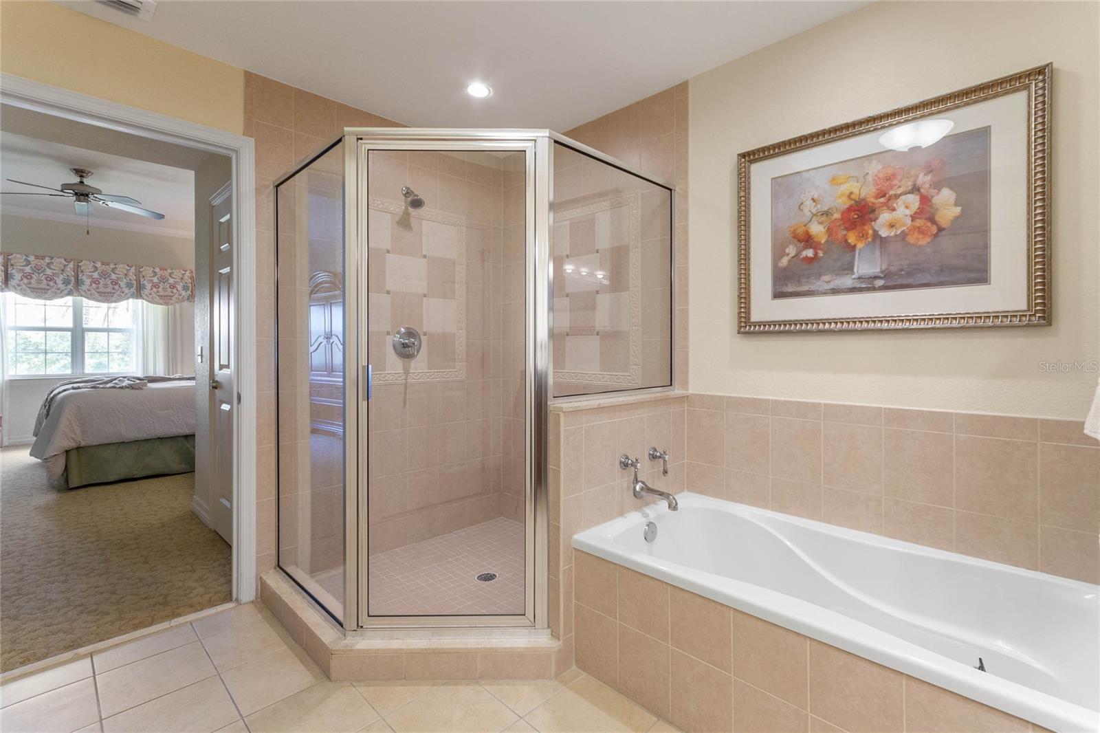 1106 SUNSET VIEW CIR #201, REUNION, FL — photo 9