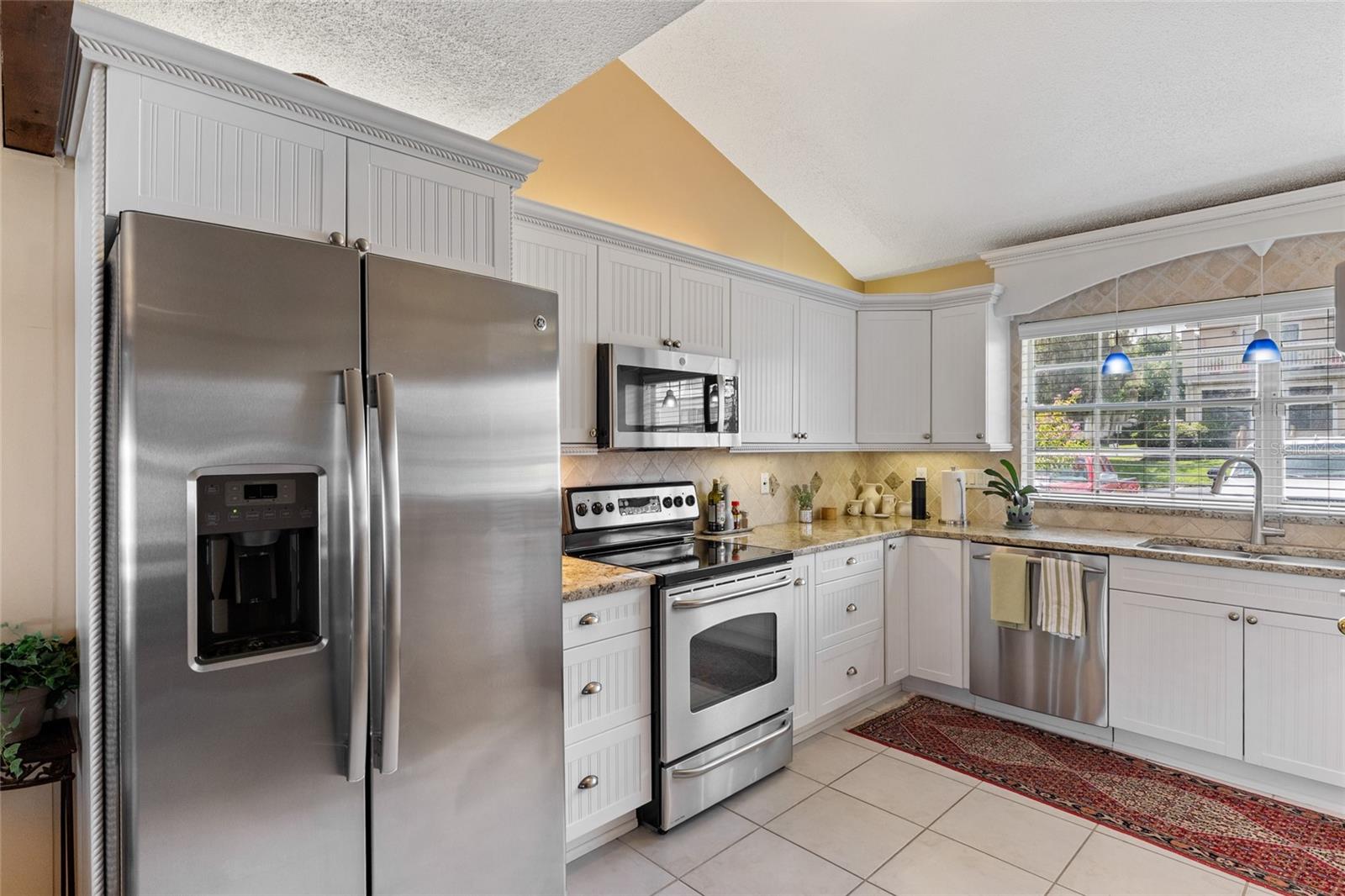 11001 SE SUNSET HARBOR RD #B13, SUMMERFIELD, FL — photo 16