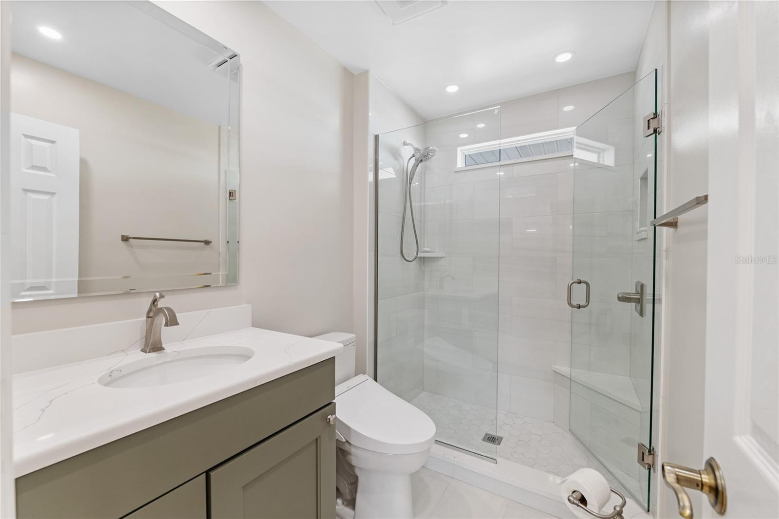 11001 SE SUNSET HARBOR RD #B13, SUMMERFIELD, FL — photo 31