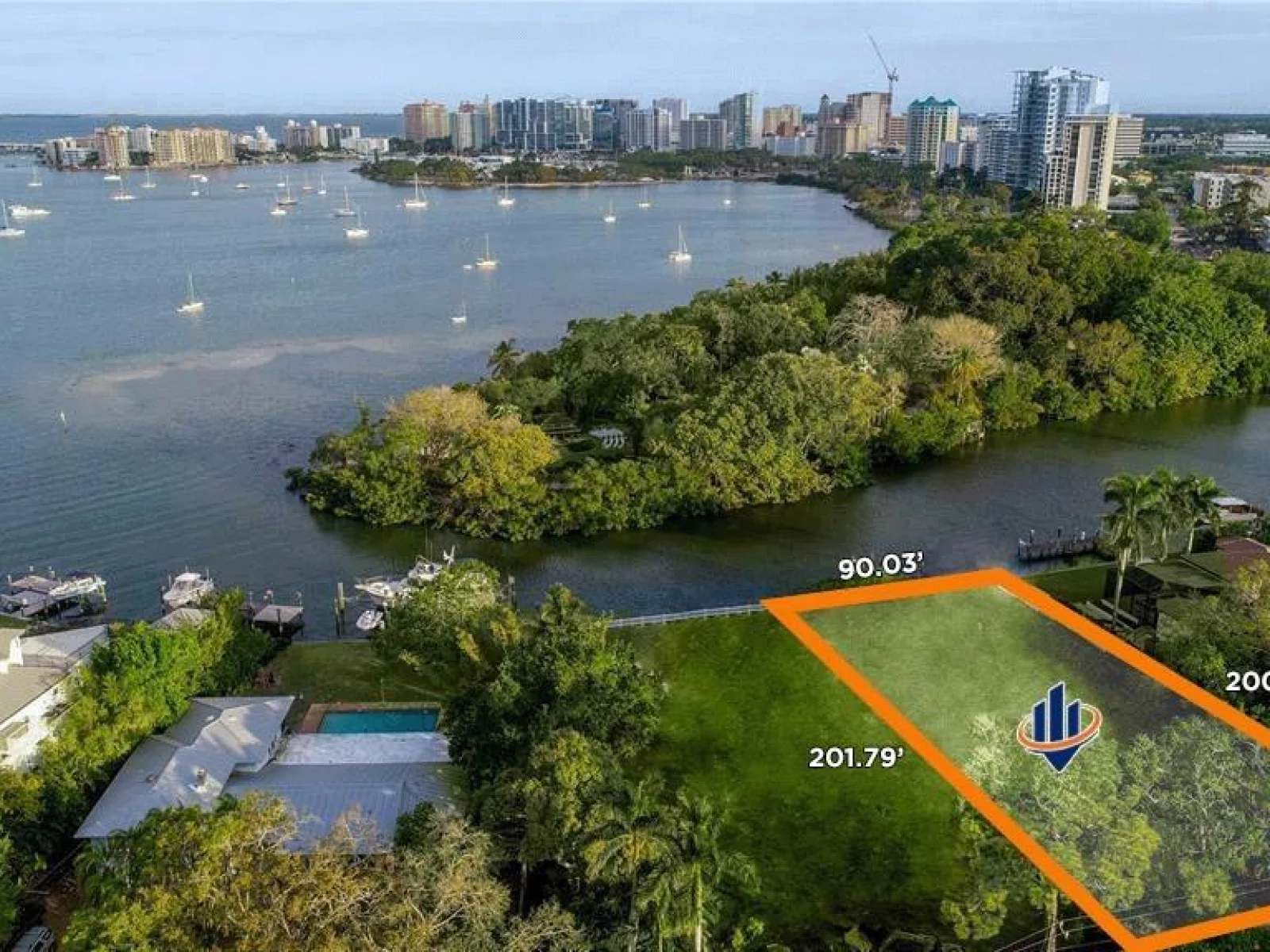 1521 BAY POINT DR, SARASOTA, FL — photo 2