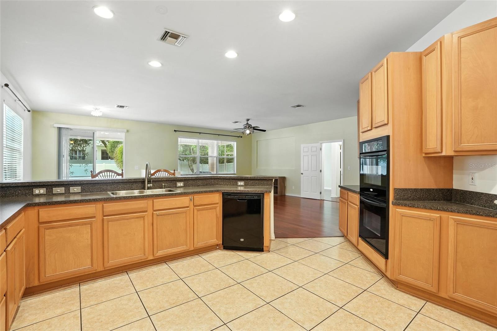 10043 WINDING RIVER RD, PUNTA GORDA, FL — photo 7