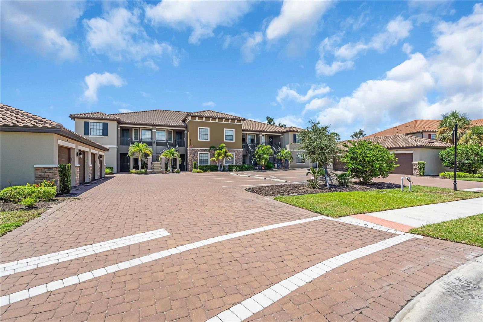 12413 OSORIO CT #101, SARASOTA, FL