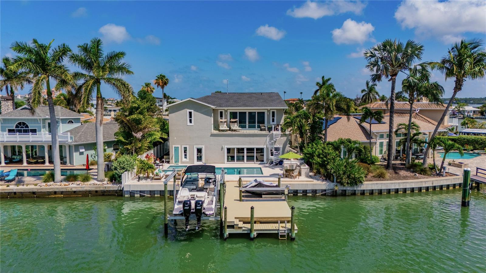 17081 DOLPHIN DR, NORTH REDINGTON BEACH, FL