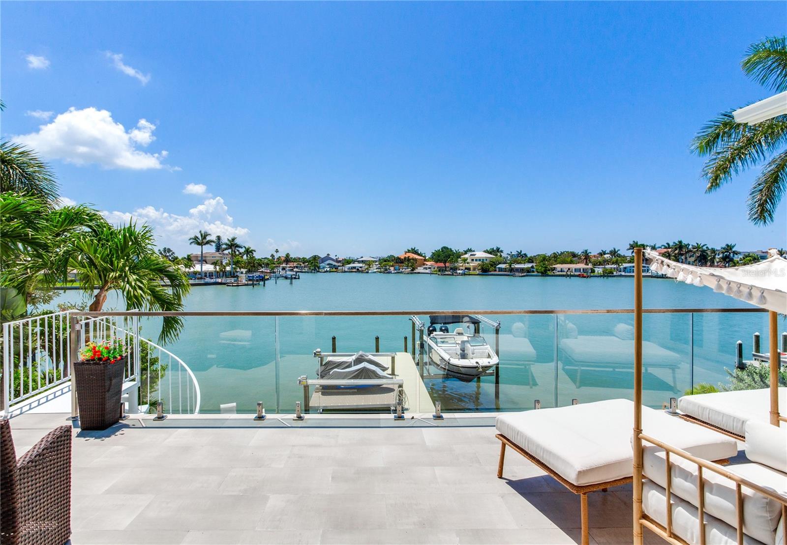 17081 DOLPHIN DR, NORTH REDINGTON BEACH, FL — photo 63
