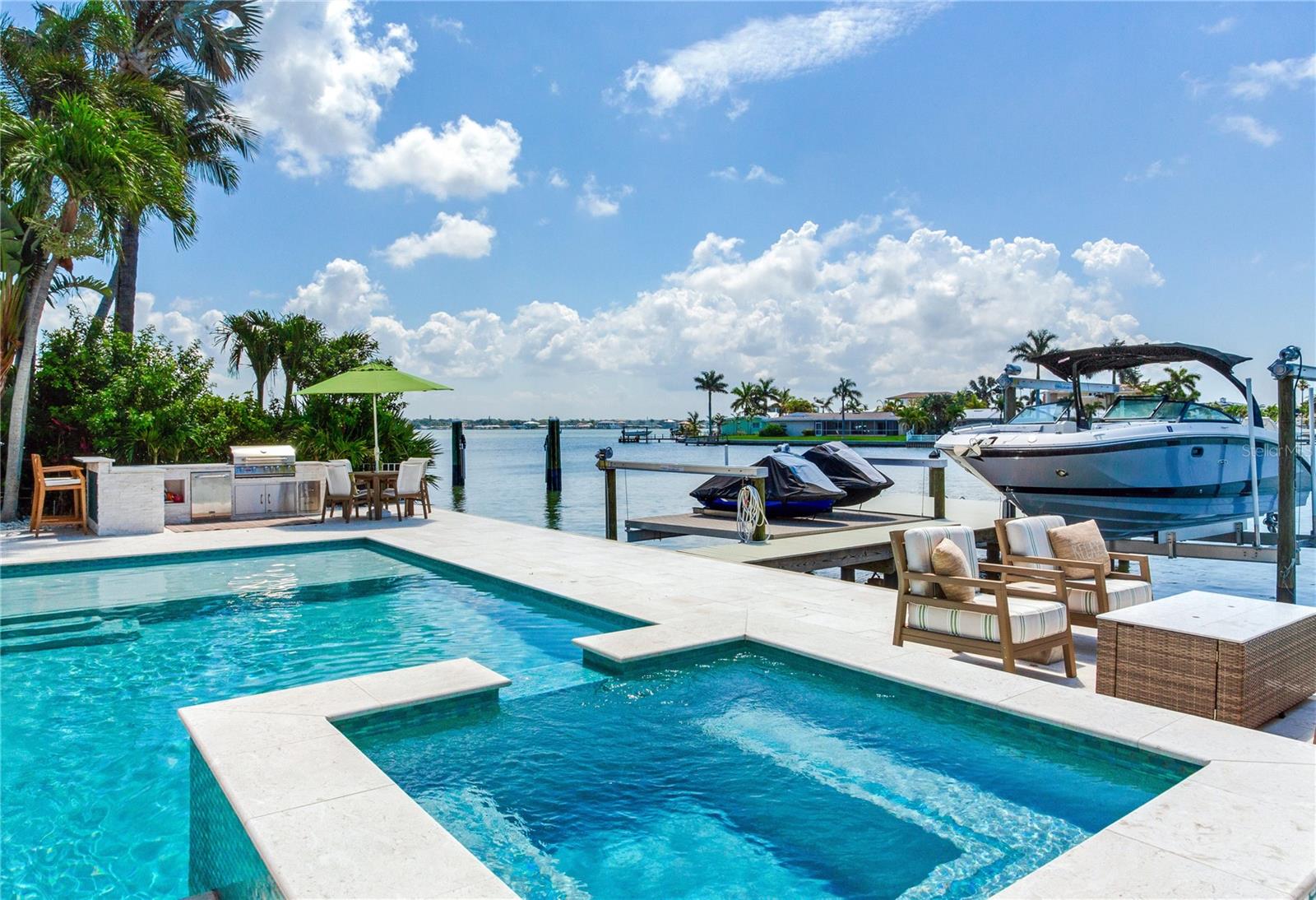 17081 DOLPHIN DR, NORTH REDINGTON BEACH, FL — photo 81
