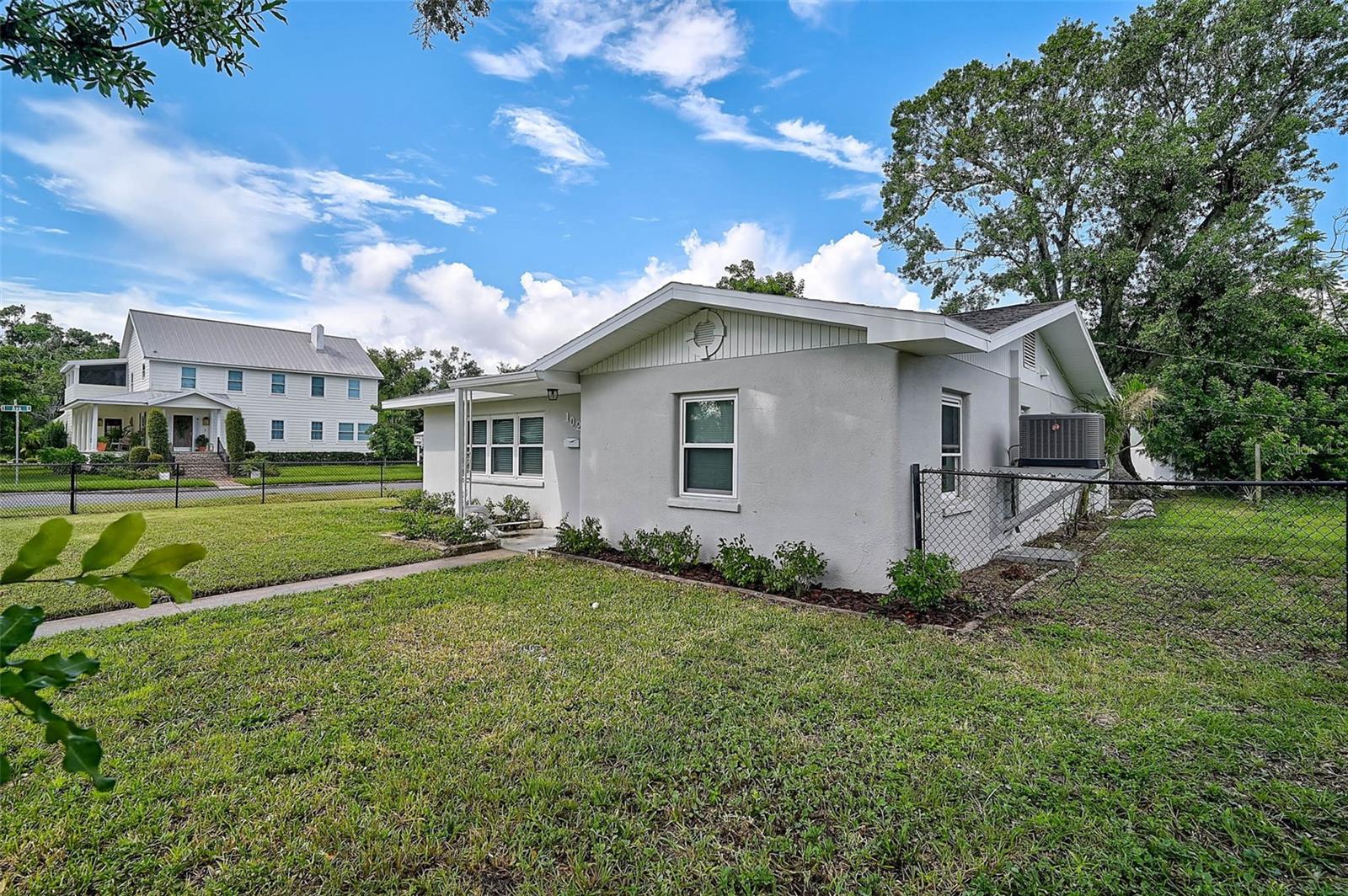 102 20TH ST NE, BRADENTON, FL — photo 8