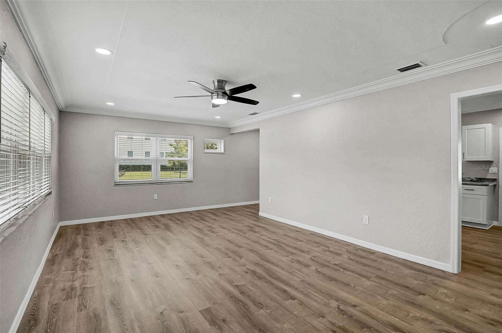 102 20TH ST NE, BRADENTON, FL — photo 4