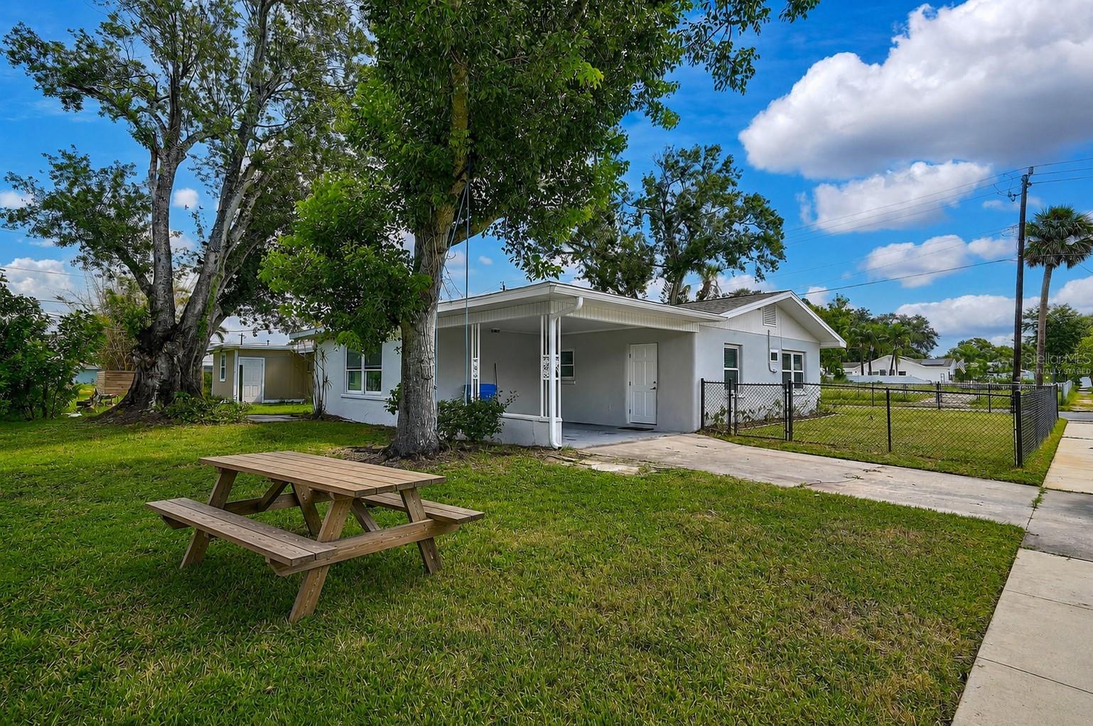 102 20TH ST NE, BRADENTON, FL — photo 39