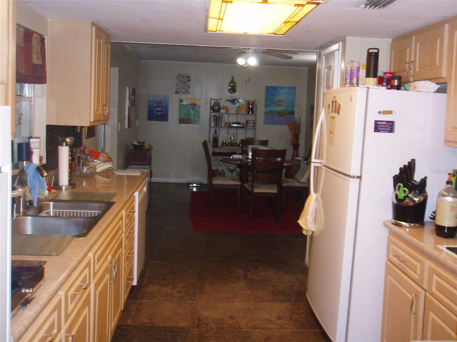 120 SW MONROE CIR N, ST PETERSBURG, FL — photo 7