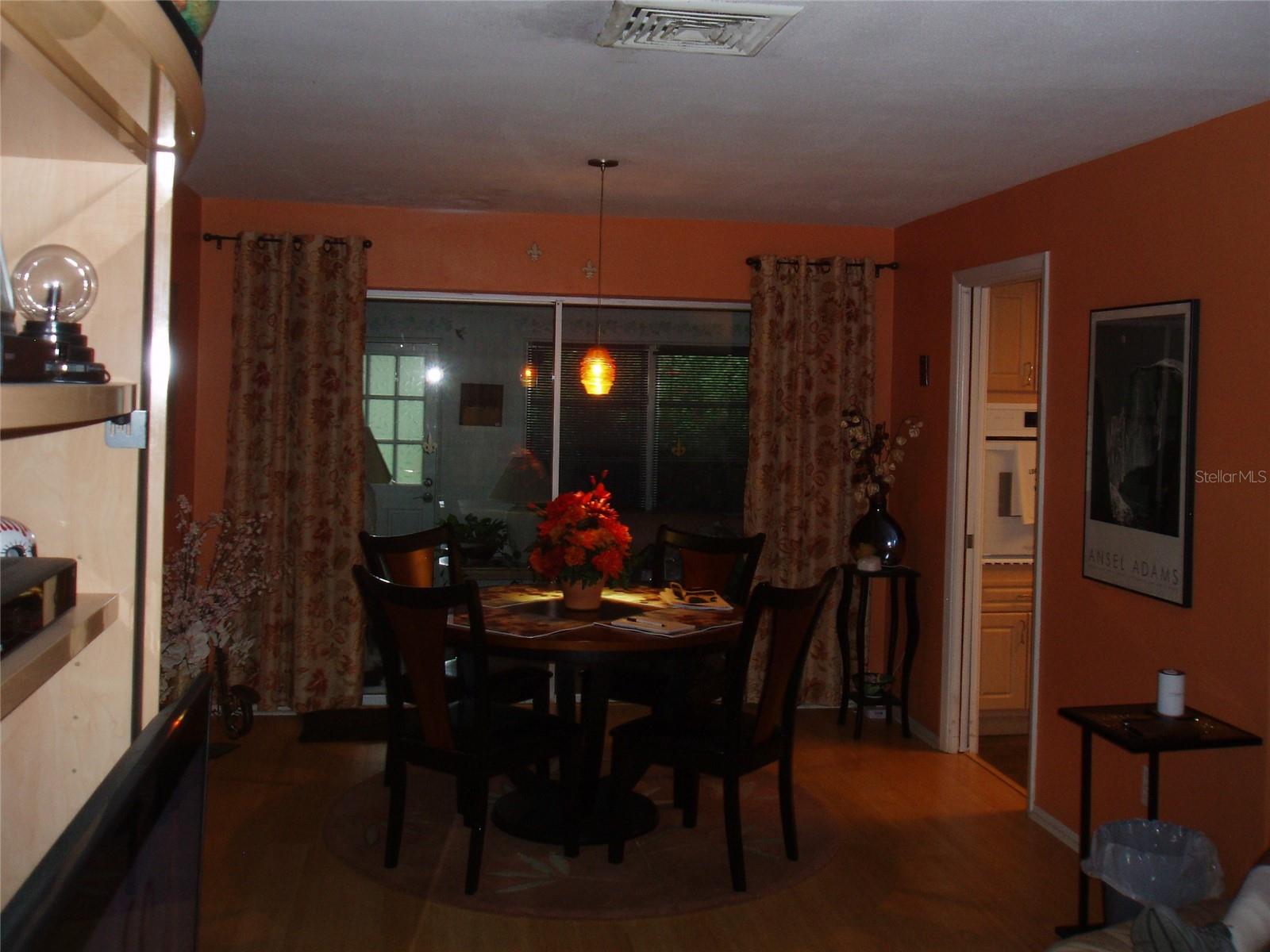120 SW MONROE CIR N, ST PETERSBURG, FL — photo 13
