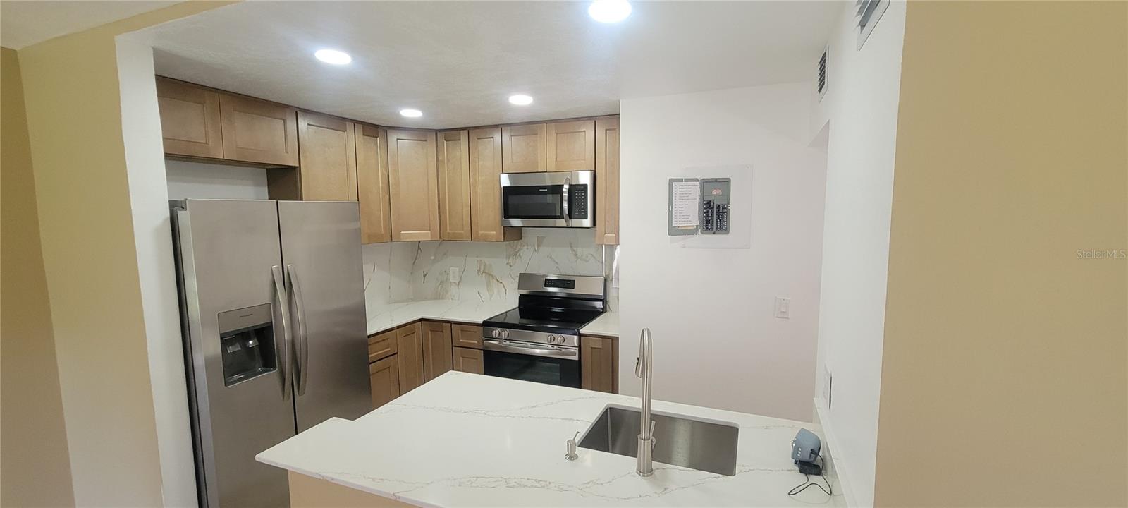 180 MAGNOLIA WOODS CT #9C, DELTONA, FL — photo 10