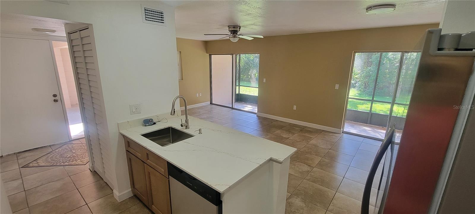 180 MAGNOLIA WOODS CT #9C, DELTONA, FL — photo 9