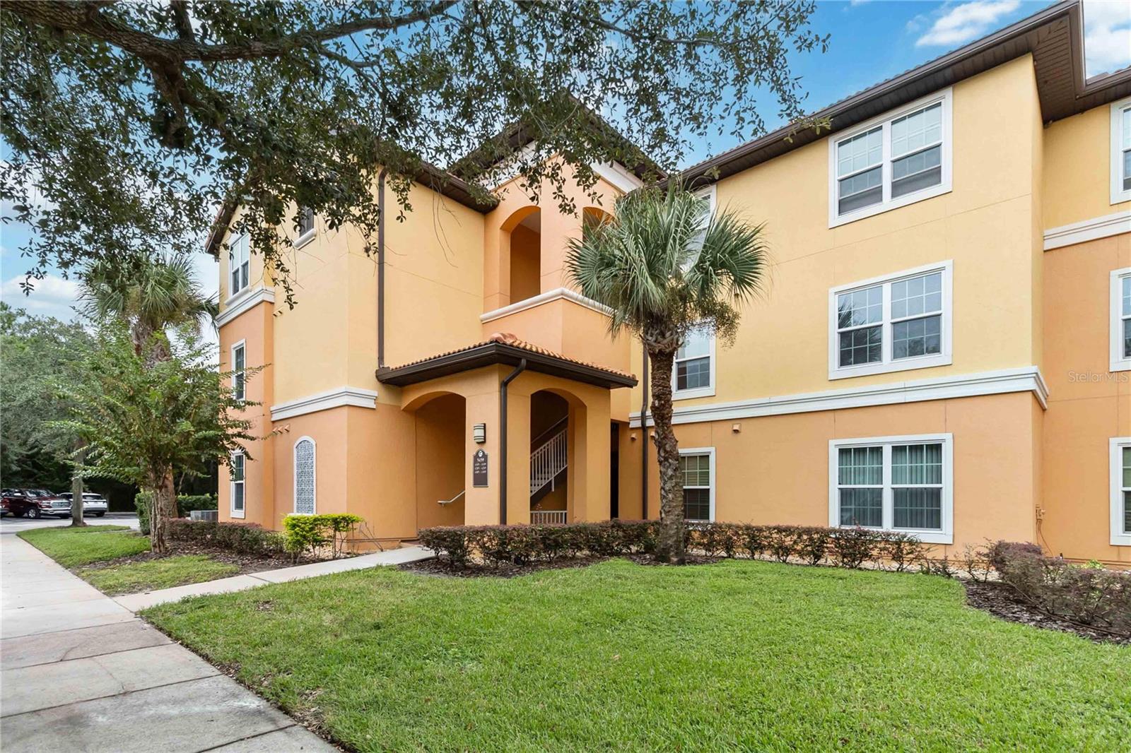 5459 VINELAND RD #4208, ORLANDO, FL