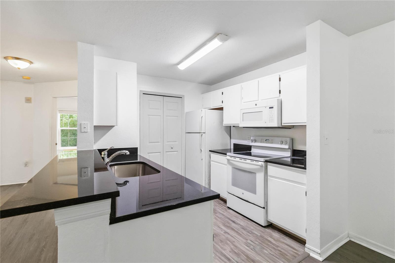 5459 VINELAND RD #4208, ORLANDO, FL — photo 10