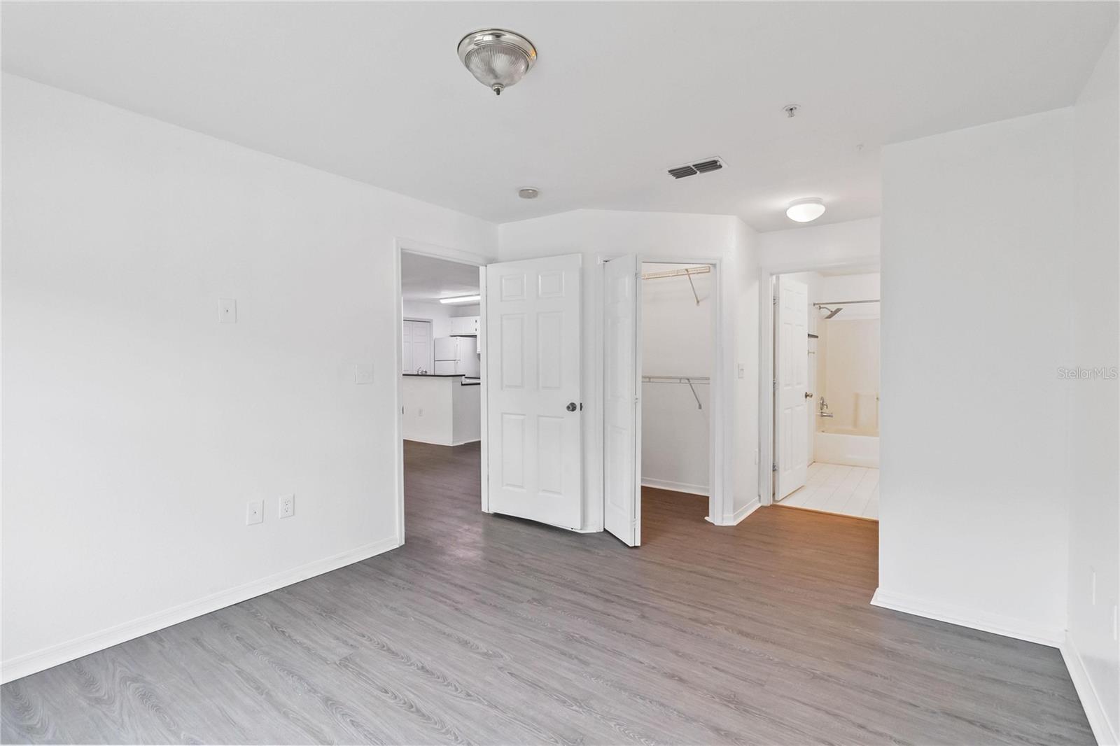 5459 VINELAND RD #4208, ORLANDO, FL — photo 20