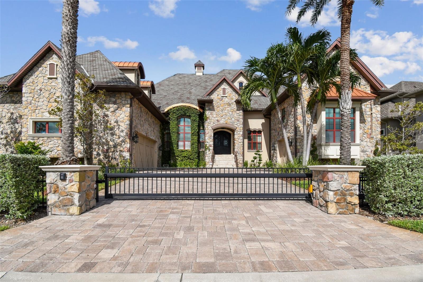 5405 LEILANI DR, ST PETE BEACH, FL