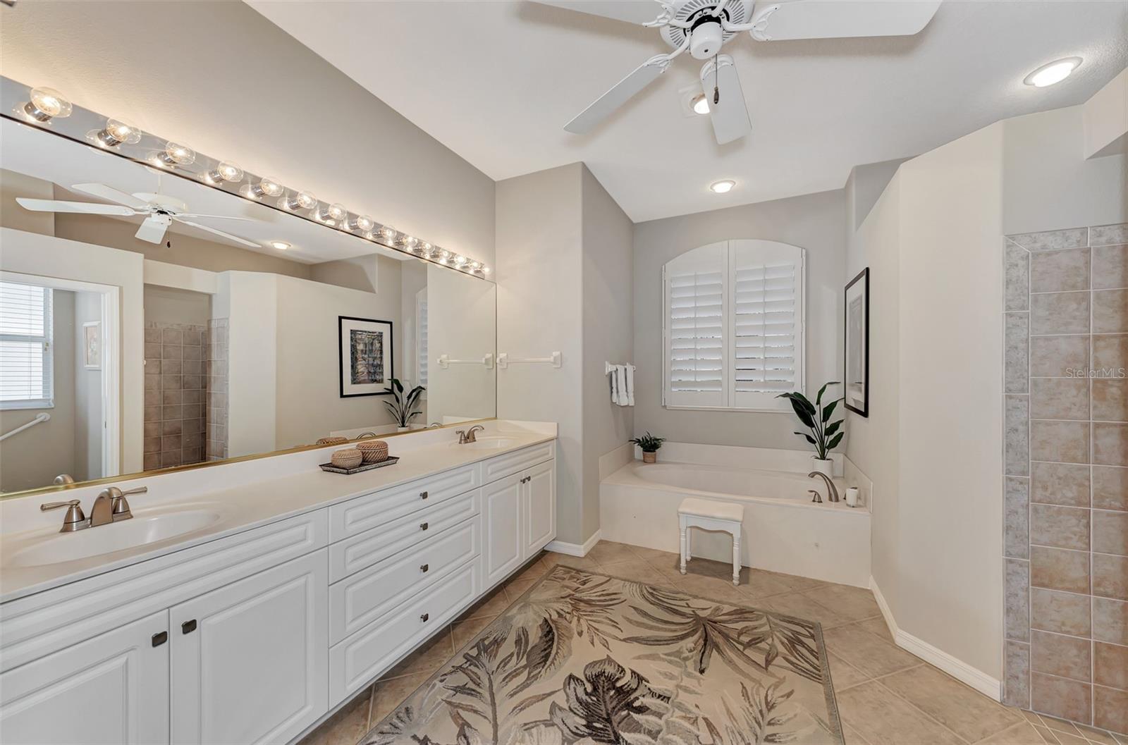 383 CEDARBROOK CT, VENICE, FL — photo 77