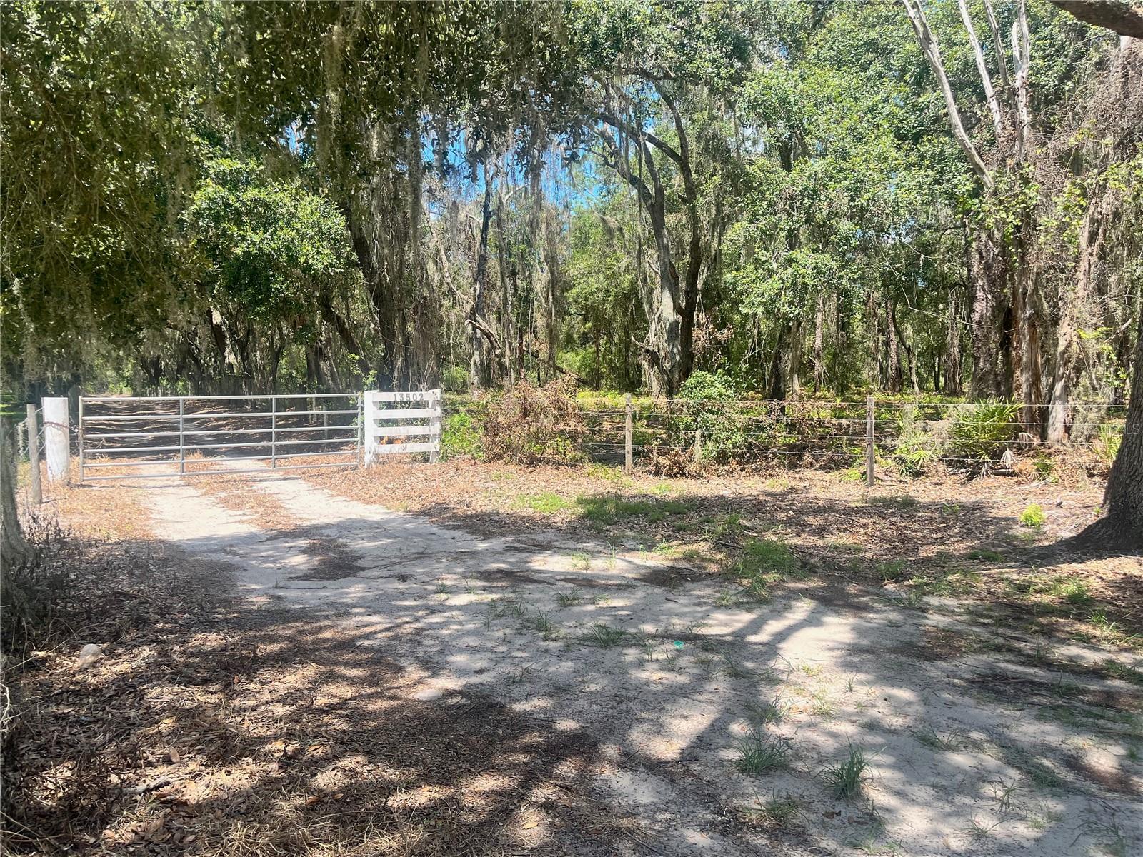 2 SENDCASTLE DR, GROVELAND, FL — photo 76