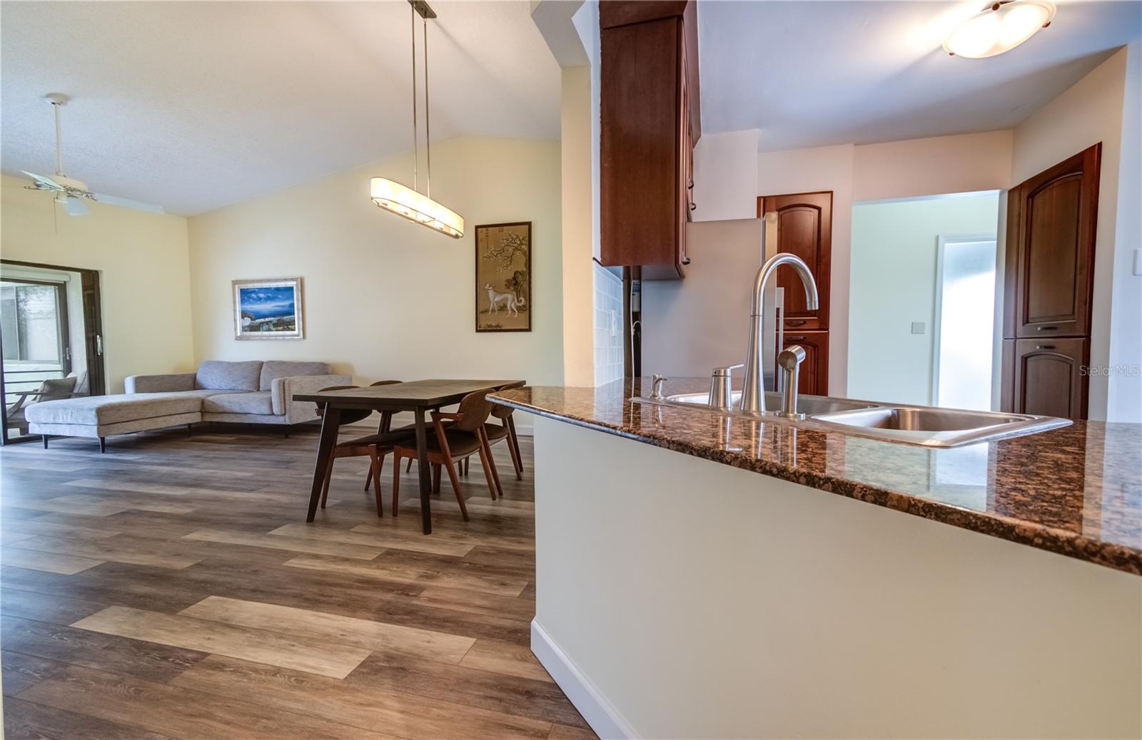 600 CARRIAGE HOUSE LN #201, NOKOMIS, FL — photo 5