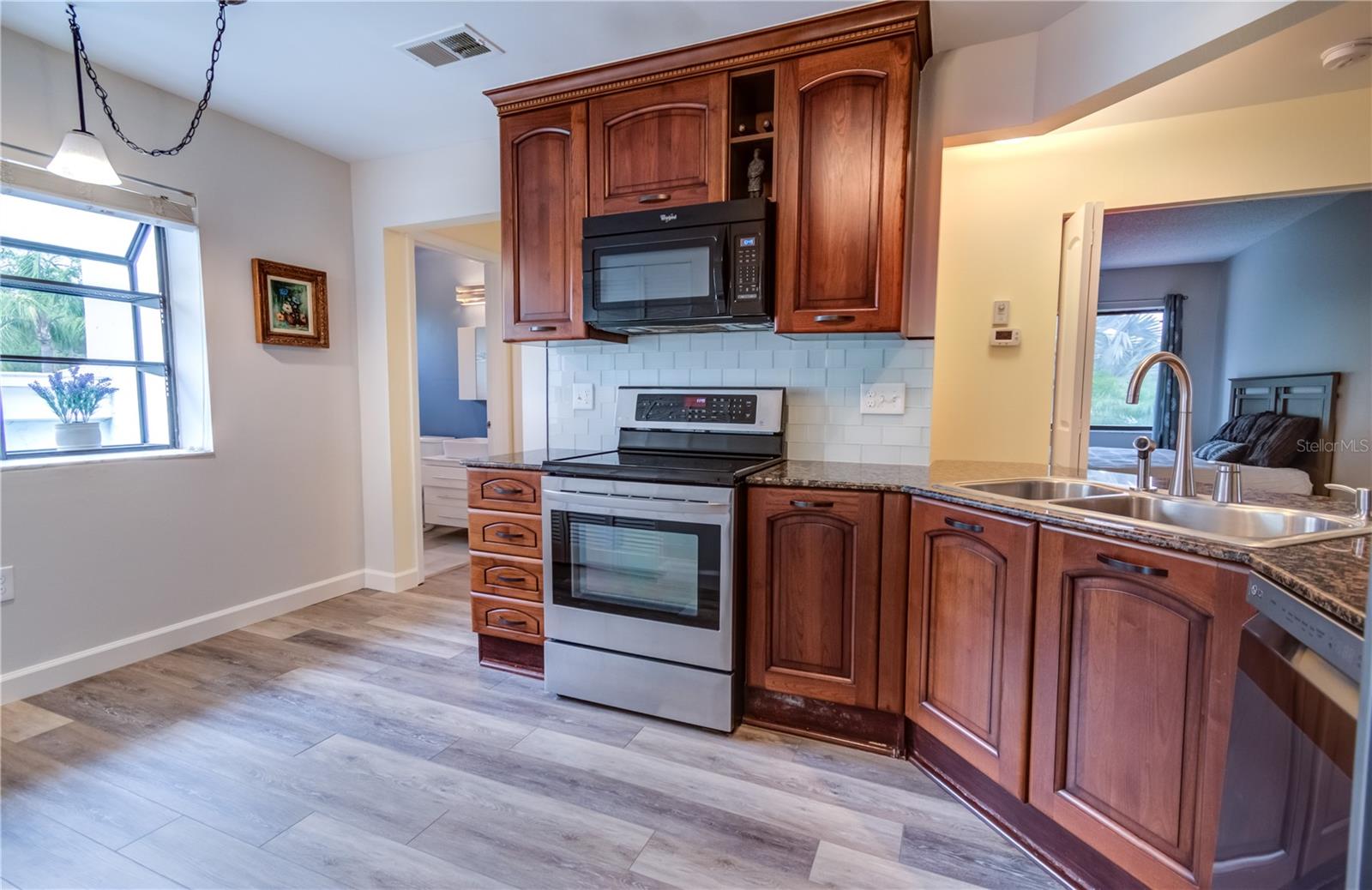 600 CARRIAGE HOUSE LN #201, NOKOMIS, FL — photo 6