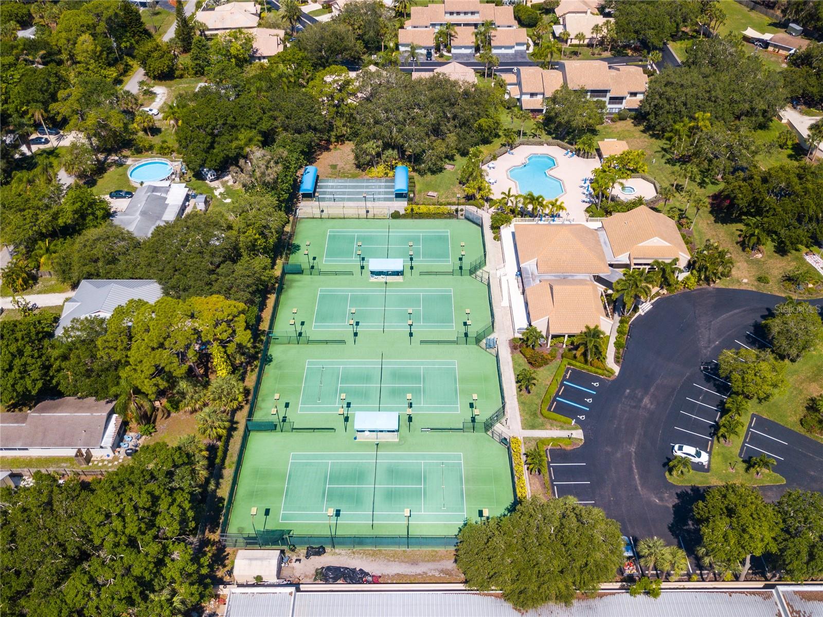 600 CARRIAGE HOUSE LN #201, NOKOMIS, FL — photo 22