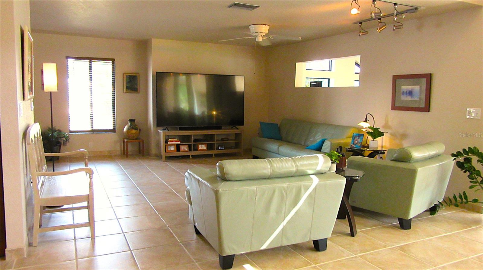 2076 RIVER BASIN TER, PUNTA GORDA, FL — photo 4