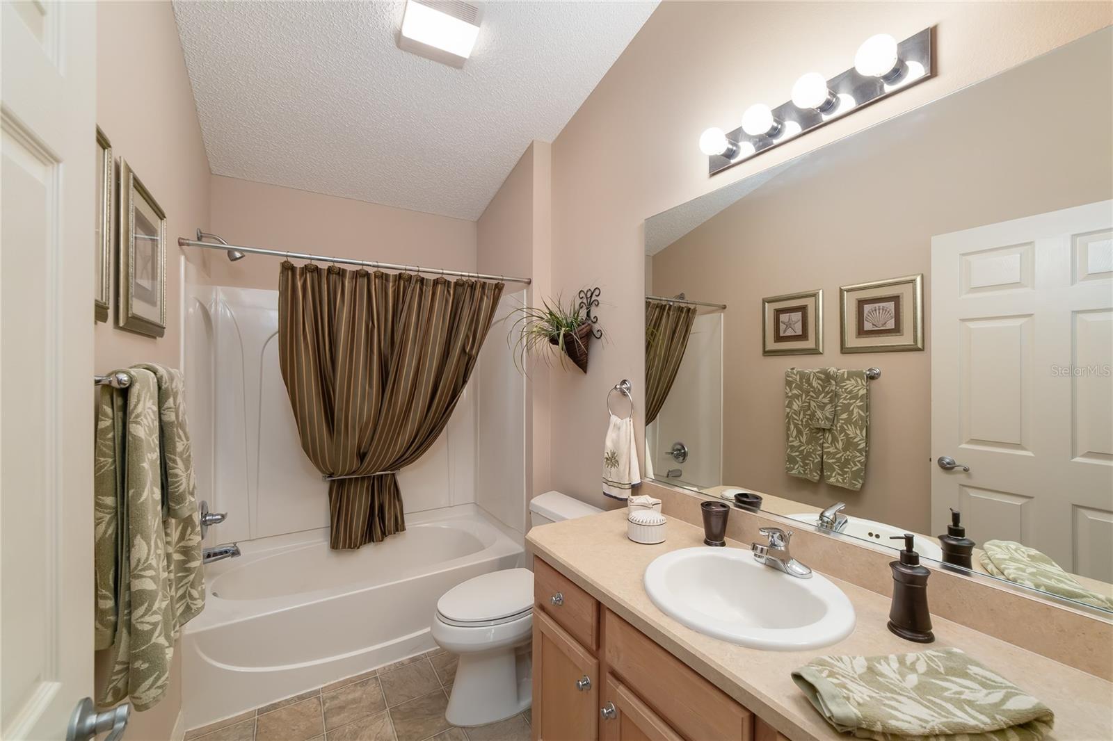 1497 ALEXANDRIA PL, THE VILLAGES, FL — photo 24