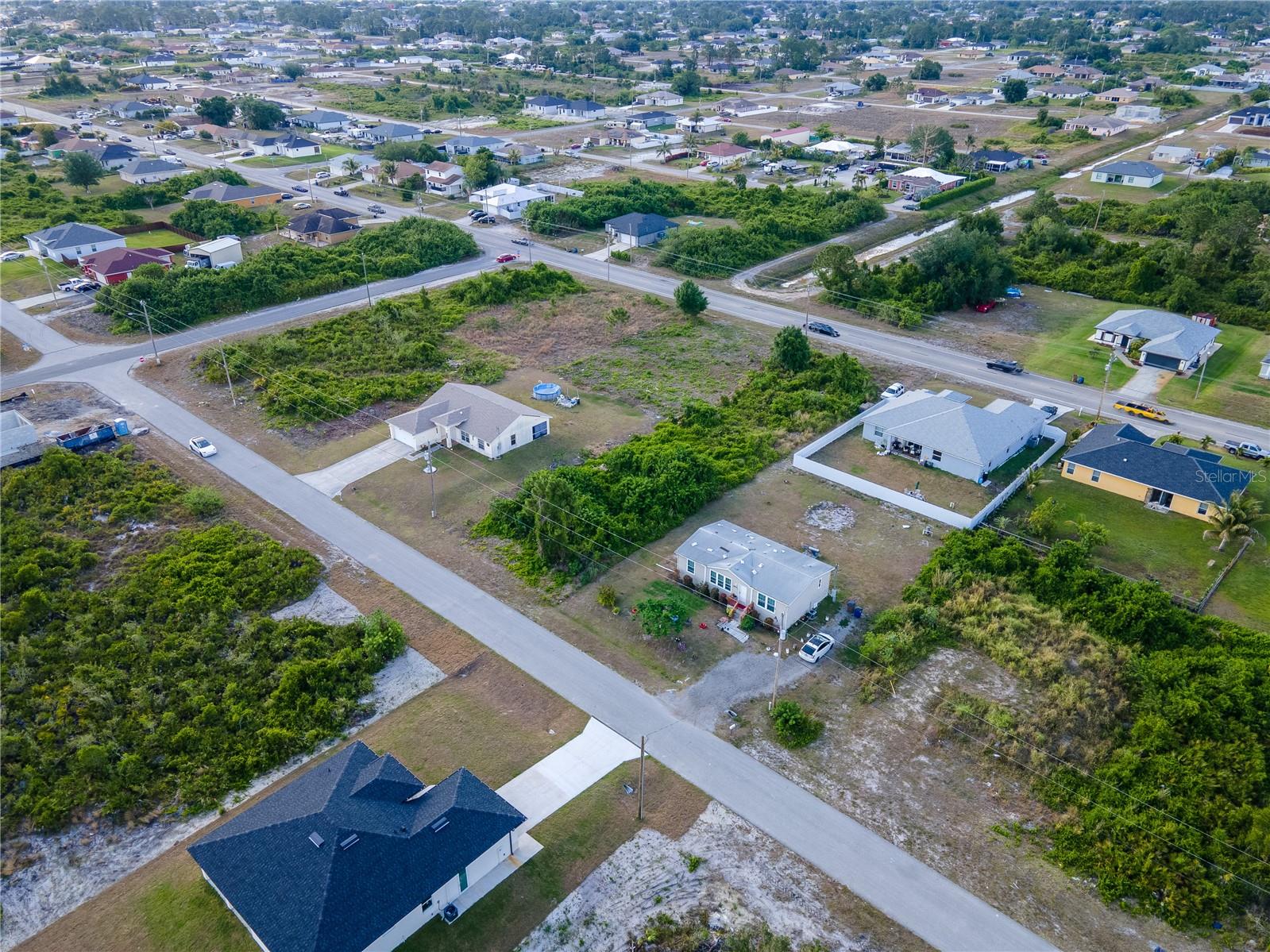 2612 24TH ST SW, LEHIGH ACRES, FL — photo 3