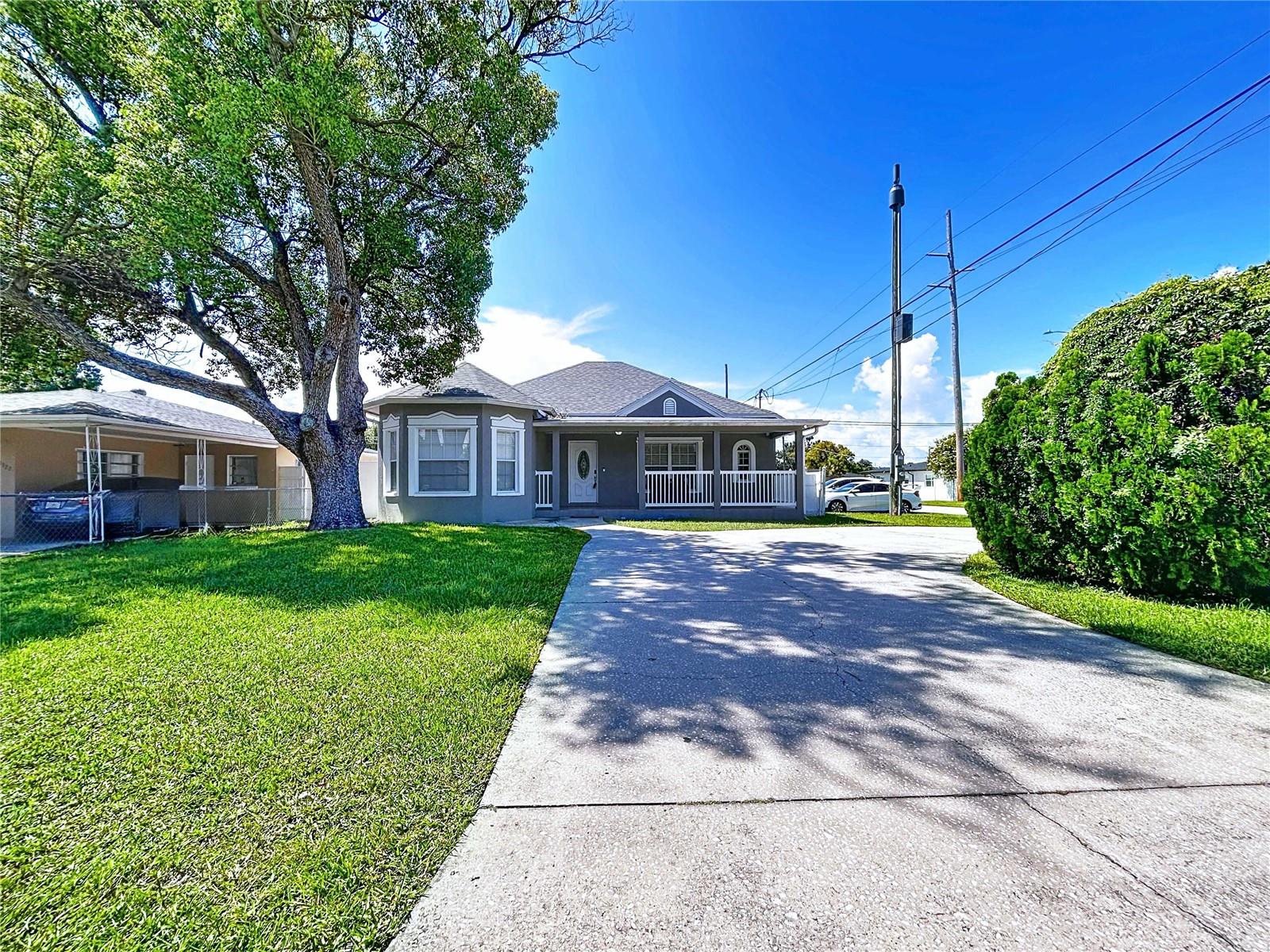 3324 W ABDELLA ST, TAMPA, FL — photo 2