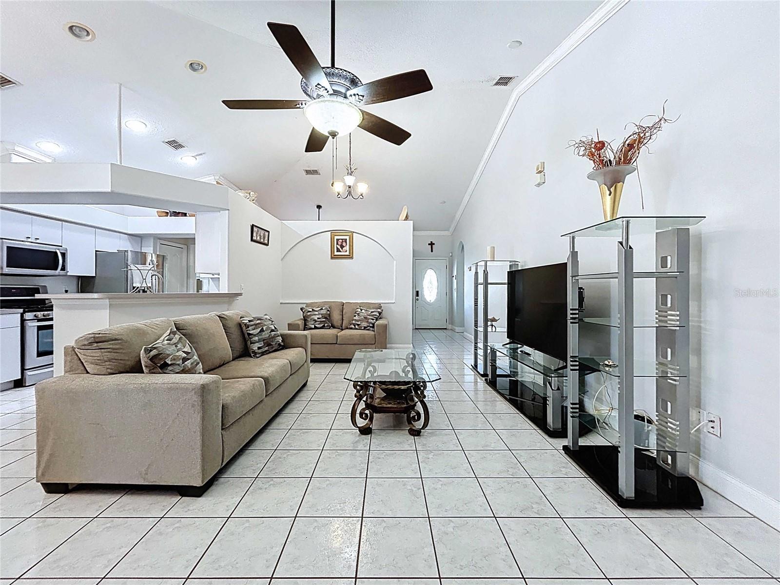 3324 W ABDELLA ST, TAMPA, FL — photo 10