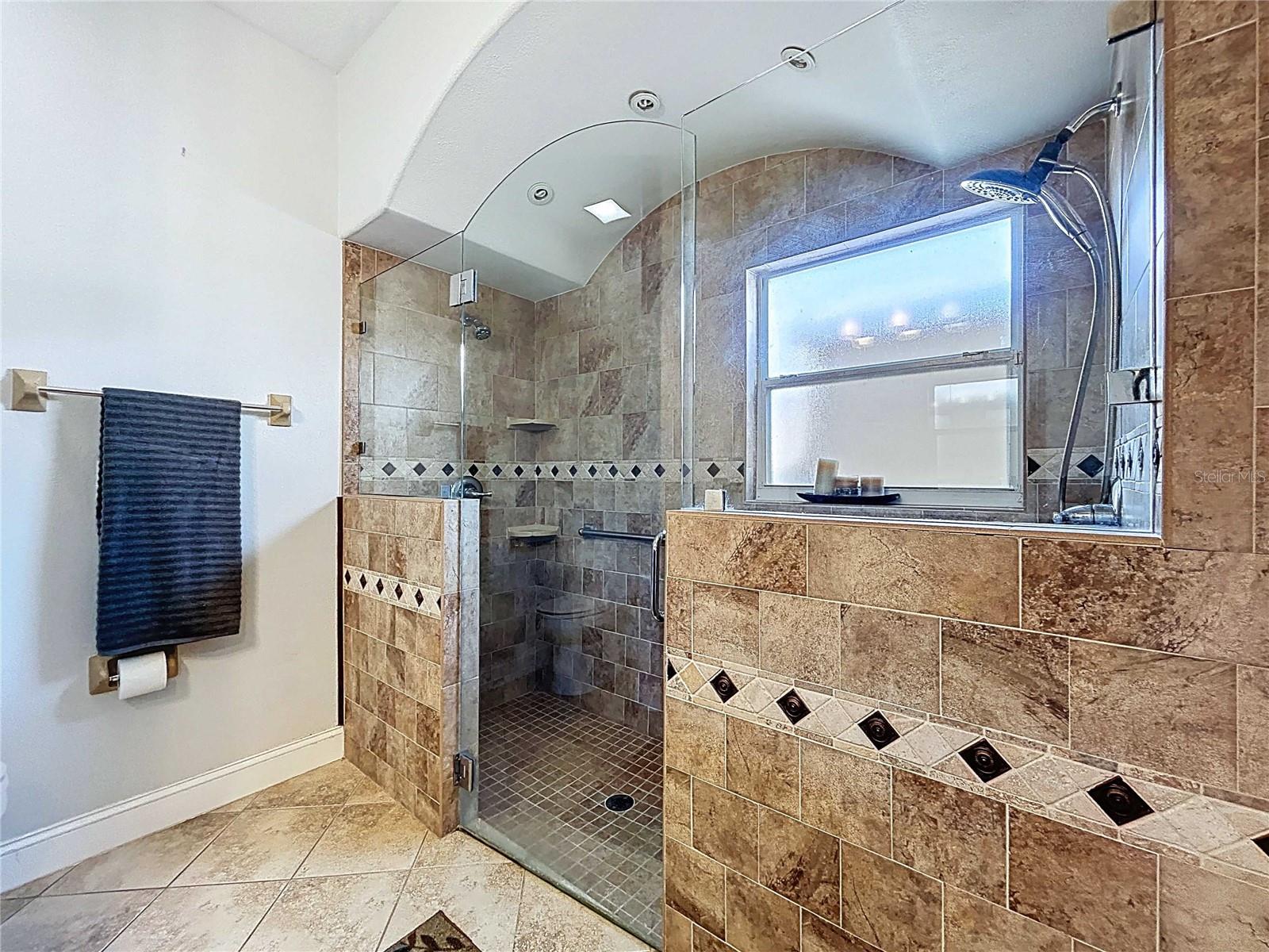 3324 W ABDELLA ST, TAMPA, FL — photo 25