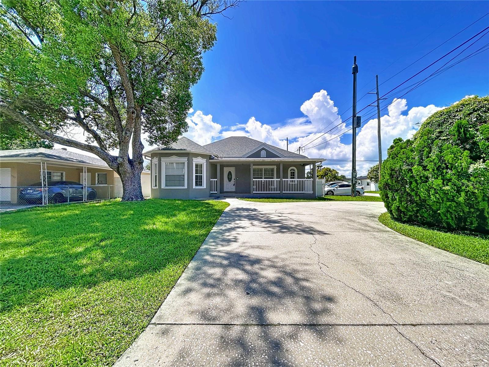 3324 W ABDELLA ST, TAMPA, FL — photo 39