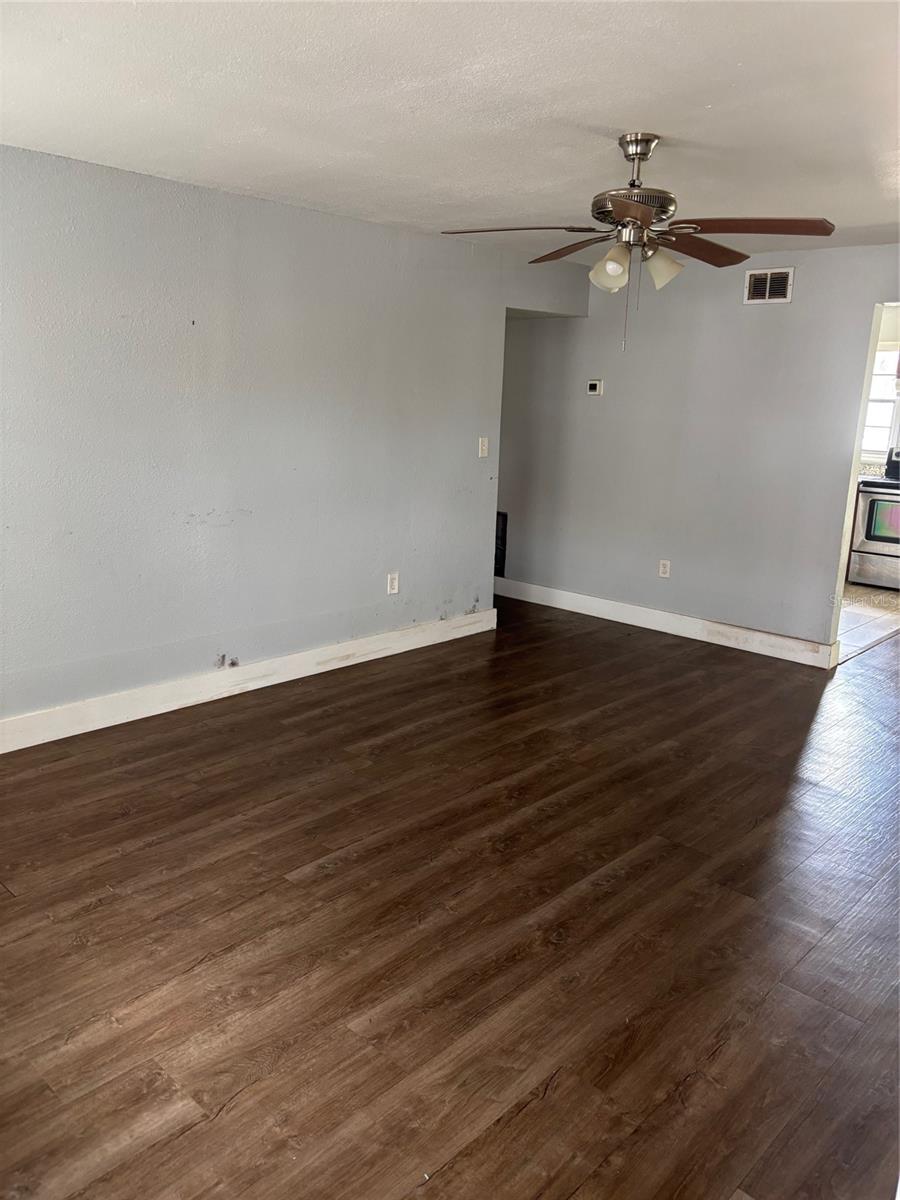 2779 L B MCLEOD RD #A, ORLANDO, FL — photo 2