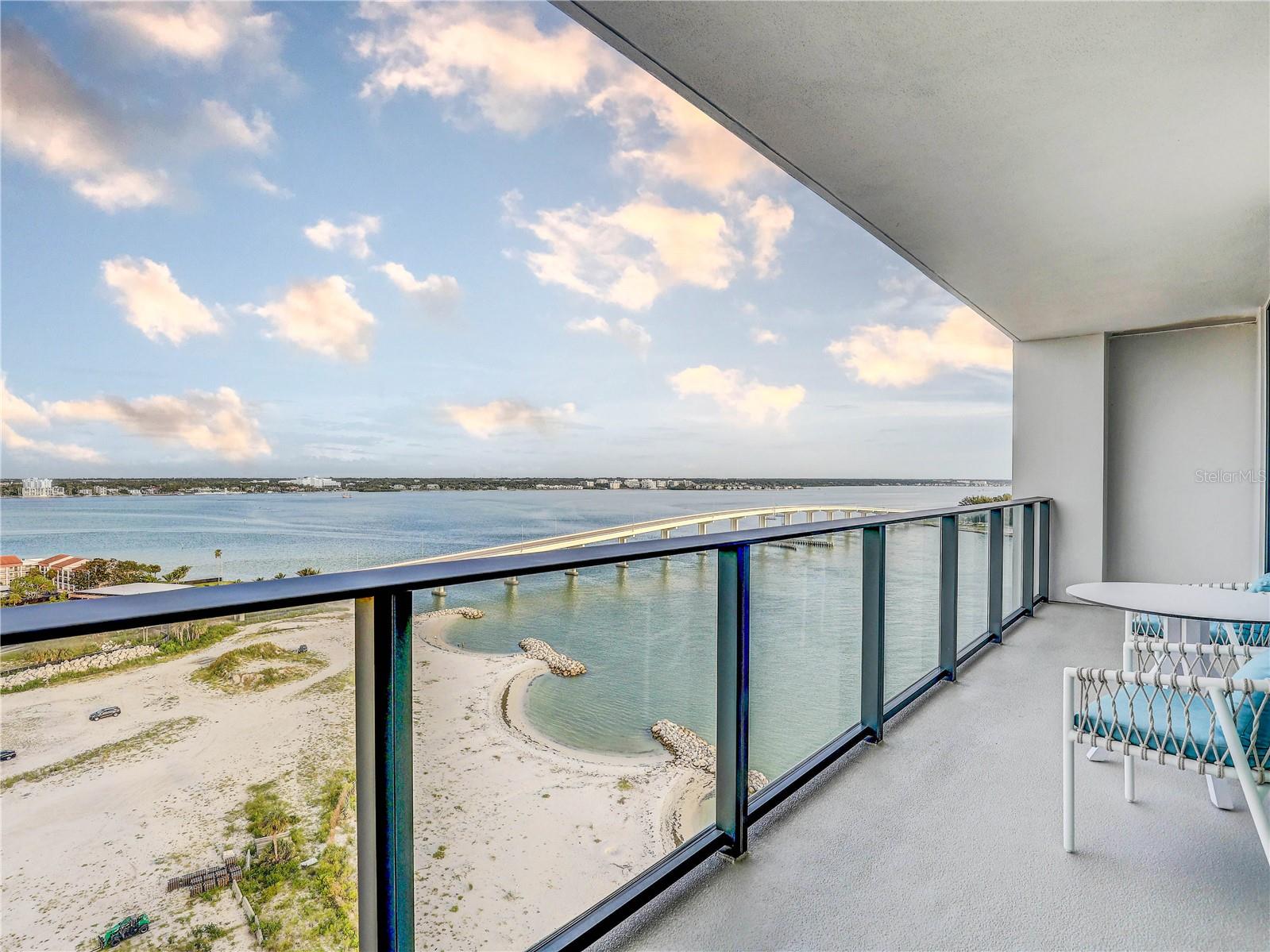 691 S GULFVIEW BLVD #1608, CLEARWATER BEACH, FL — photo 14