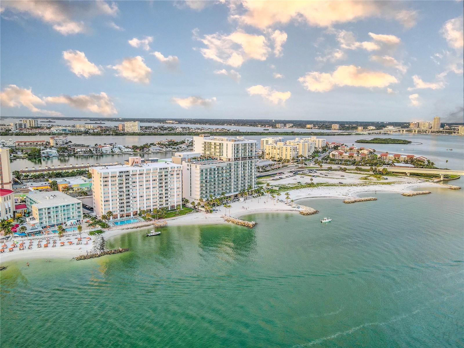 691 S GULFVIEW BLVD #1608, CLEARWATER BEACH, FL — photo 18