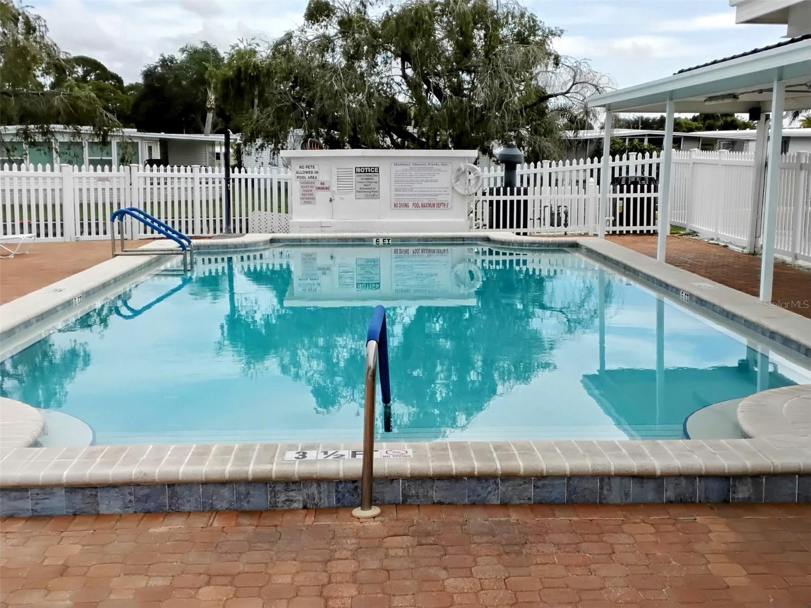 10118 N LAKE DR #30, LARGO, FL — photo 20