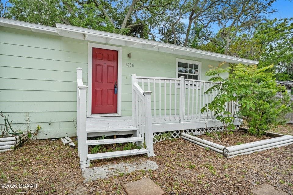 1636 VALENCIA AVE, DAYTONA BEACH, FL — photo 2