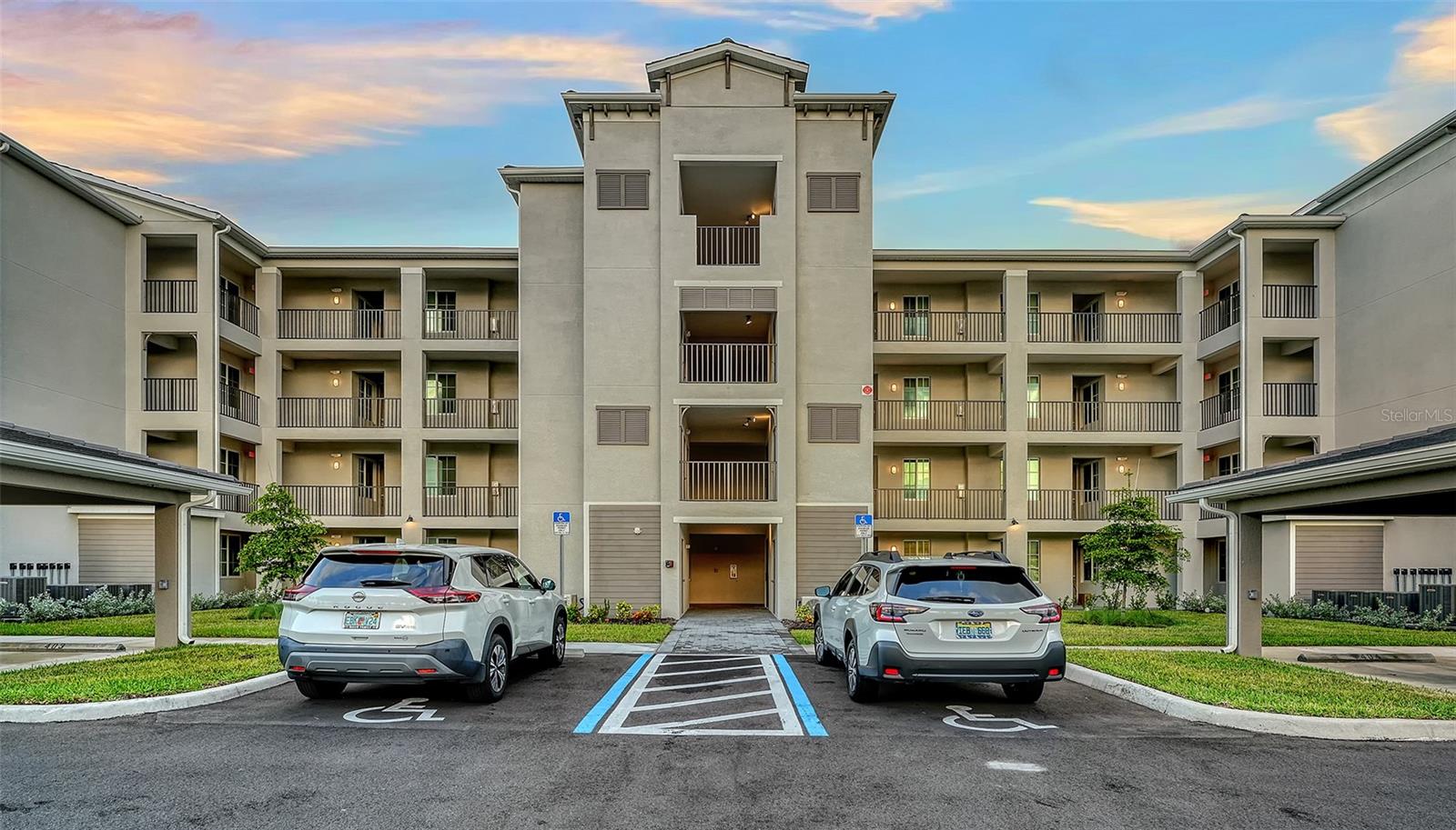 17655 OPAL SAND DR #301, VENICE, FL — photo 2