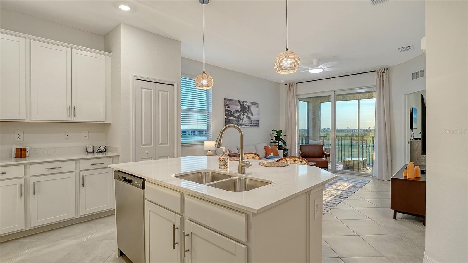 17655 OPAL SAND DR #301, VENICE, FL — photo 17
