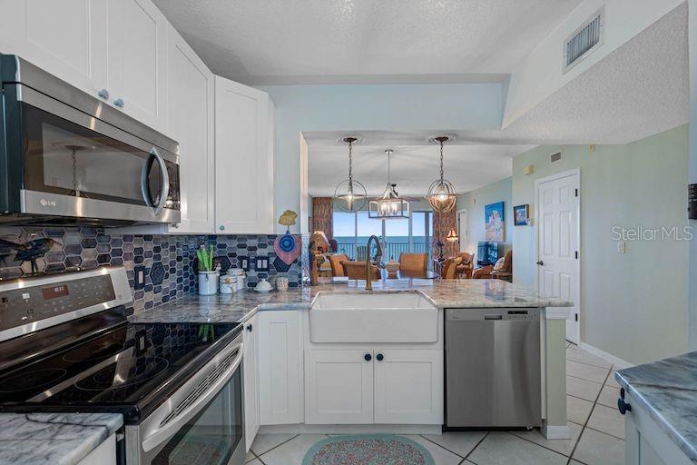 16550 GULF BLVD #545, NORTH REDINGTON BEACH, FL — photo 9