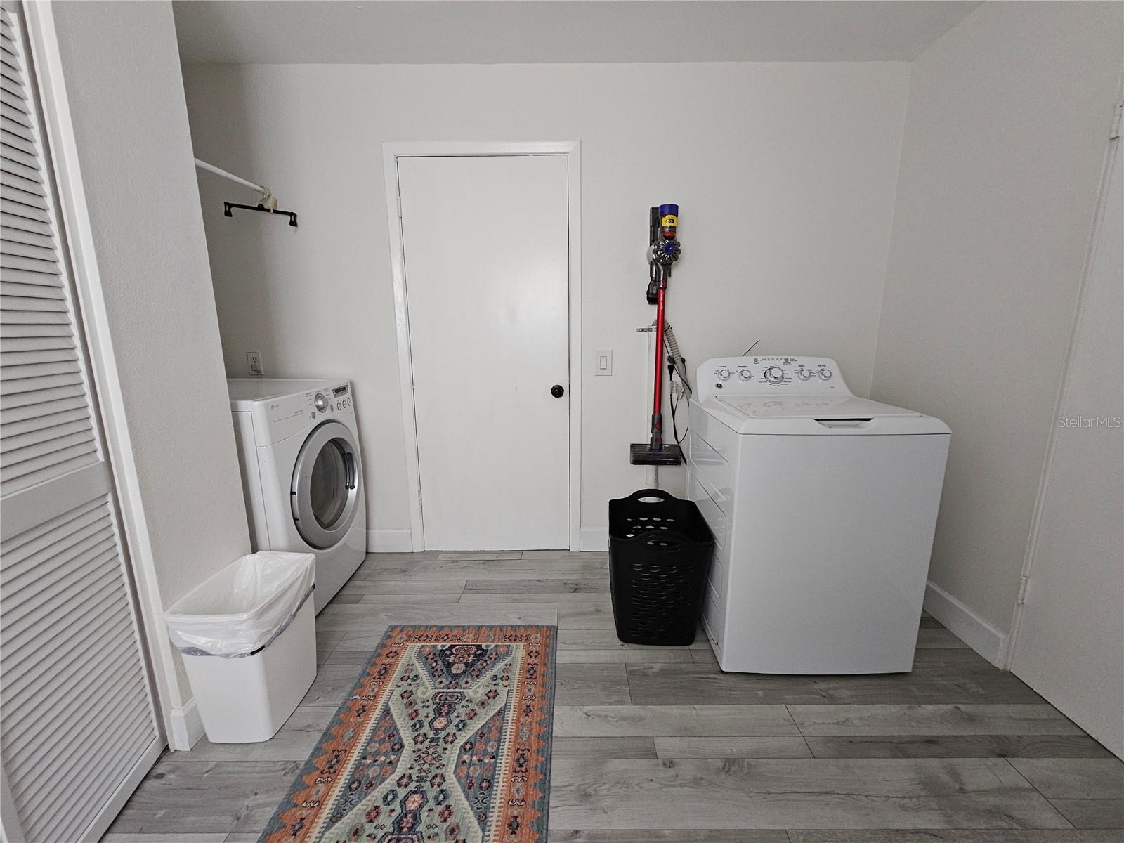 6442 COLONIAL DR, SARASOTA, FL — photo 20