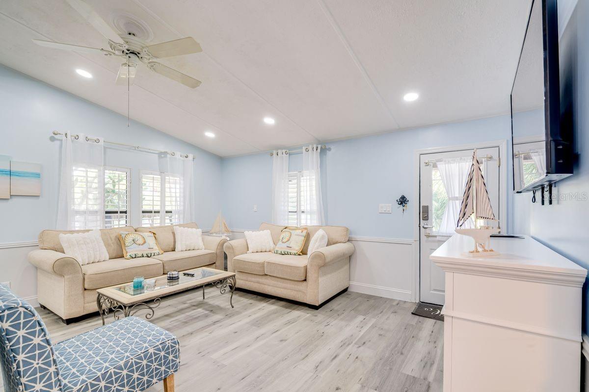 1224 DUSTIN DR, LADY LAKE, FL — photo 30