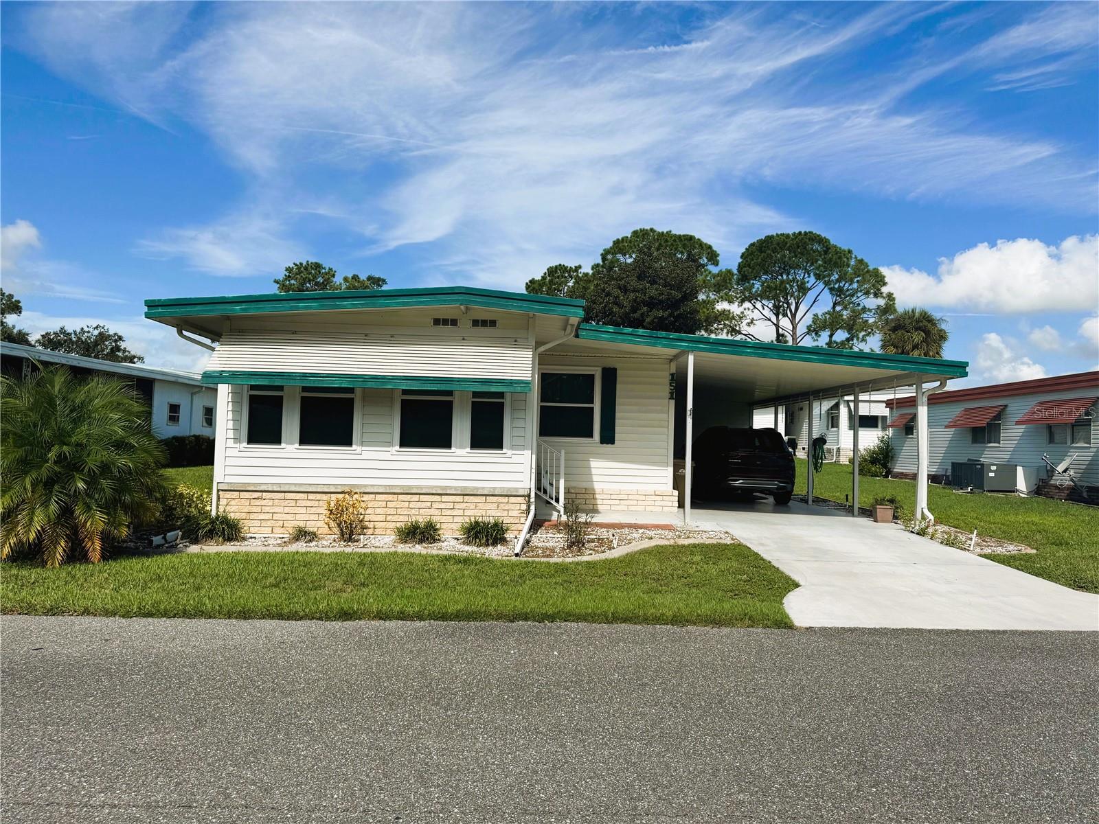 151 HIBISCUS WAY, LEESBURG, FL